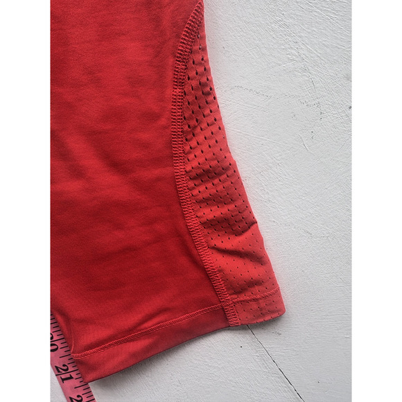 Nike Leggings Women M Red HyperCool Dri-Fit Training Capri Athleisure 725614-657 - Picture 5 of 6